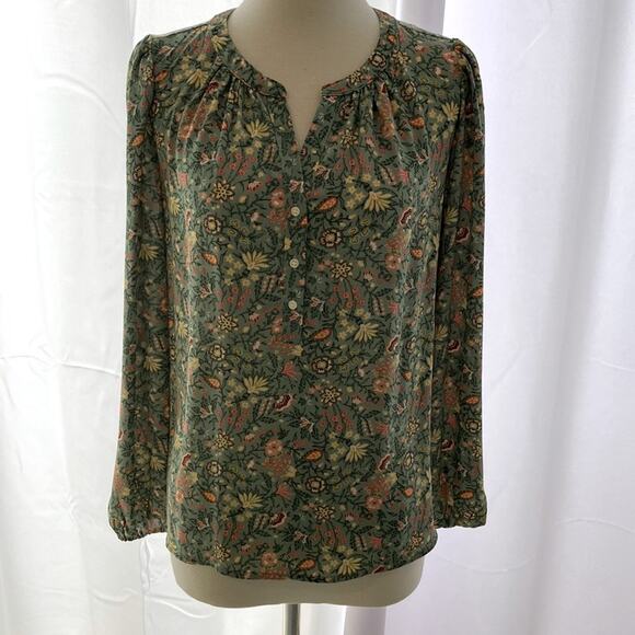 LOFT Tops - NWOT Loft Career or Chic Casual Floral Top Blouse Shirt Size S